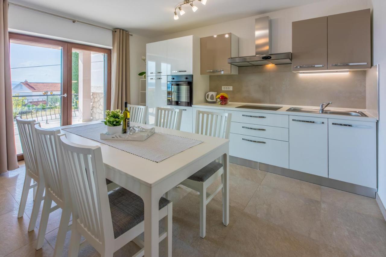 Anton 3 Apartment Crikvenica Exterior photo